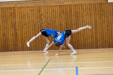 Bild 60 - wCJ TSV Ellerau - Luebecker SV Gut Heil v 1876 : Ergebnis: 22:20